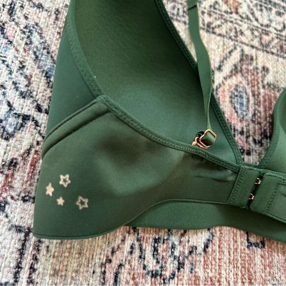 AERIE Real Me Full Coverage Wireless Bra Green size 34C - Picture 7 of 9